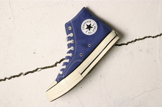 Les baskets Converse Femme se distinguent par leur design iconique et leur esthétique vintage. exceptionnel les couleurs de l'Amérique