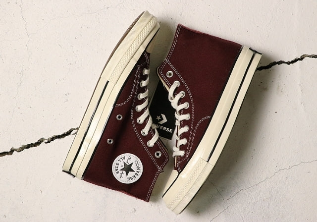 Les baskets Converse Femme se distinguent par leur design iconique et leur esthétique vintage. exceptionnel les couleurs de l'Amérique