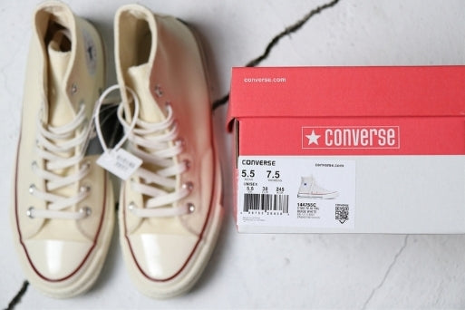 Les baskets Converse Femme se distinguent par leur design iconique et leur esthétique vintage. exceptionnel les couleurs de l'Amérique