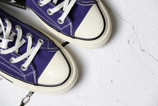Les baskets Converse Femme se distinguent par leur design iconique et leur esthétique vintage. exceptionnel les couleurs de l'Amérique