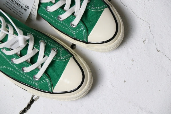 Les baskets Converse Femme se distinguent par leur design iconique et leur esthétique vintage. exceptionnel les couleurs de l'Amérique