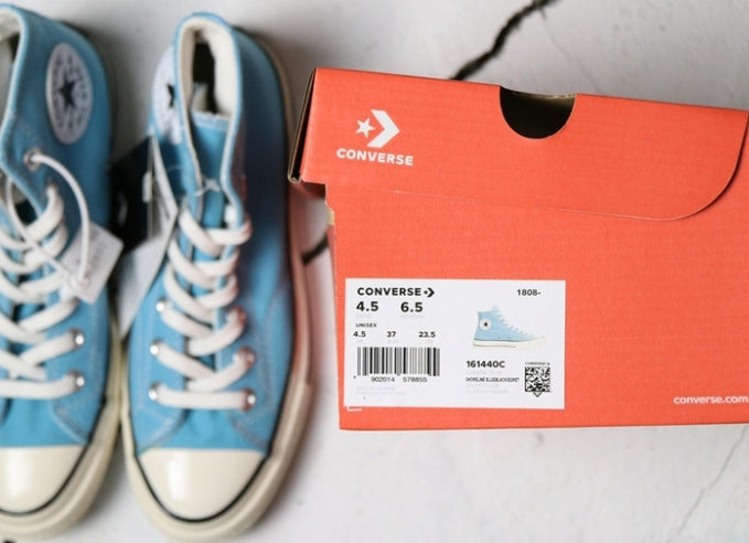 Les baskets Converse Femme se distinguent par leur design iconique et leur esthétique vintage. exceptionnel les couleurs de l'Amérique