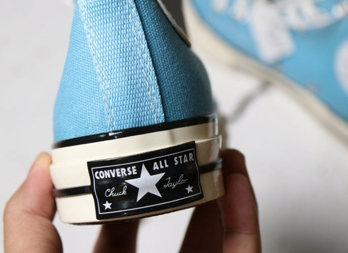 Les baskets Converse Femme se distinguent par leur design iconique et leur esthétique vintage. exceptionnel les couleurs de l'Amérique