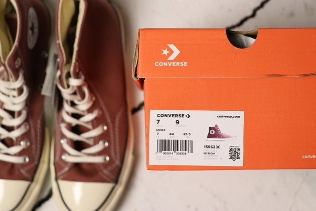 Résultats de l'évolution emblématique de la marque Converse, les Converse Mid Femme  sont un témoignage de l'engagement de Converse à combiner style classique et innovation.