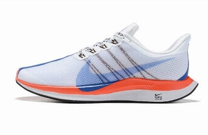 Les baskets Nike Air Zoom Femme se démarquent par leur design sportif et moderne, conçu pour maximiser les performances exceptionnelles 