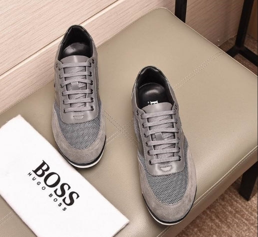  les chaussures Hugo boss femme Résultats de l'évolution emblématique de la marque Hugo Boss, les chaussures Hugo Boss Femme sont un témoignage de l'engagement de Hugo Boss à combiner style et sophistication.