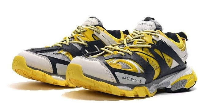 les sneakers Balenciaga Triple S "Beige Green Yellow" Femme sont un témoignage de l'engagement de Balenciaga à combiner style et innovation.