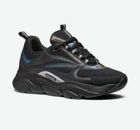 Les sneakers Dior Femme incarnent l’alliance parfaite entre élégance intemporelle et design contemporain. Exceptionnel avant-gardistes 