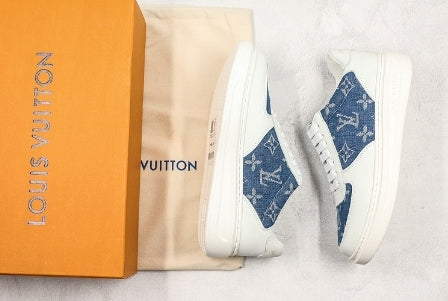Les sneakers Louis Vuitton Low Femme représentent l’équilibre parfait entre l’élégance emblématique et l’innovation stylistique.