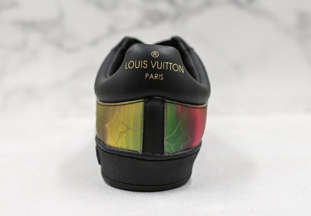 Les sneakers Louis Vuitton Low Femme représentent l’équilibre parfait entre l’élégance emblématique et l’innovation stylistique.