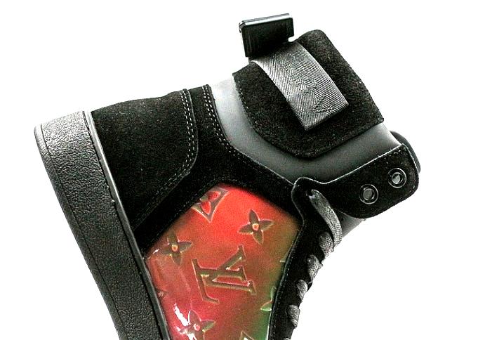 Les sneakers Louis Vuitton Femme représentent l’équilibre parfait entre l’élégance emblématique et l’innovation stylistique.