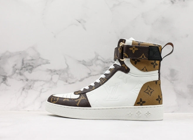 Les sneakers Louis Vuitton Femme représentent l’équilibre parfait entre l’élégance emblématique et l’innovation stylistique.