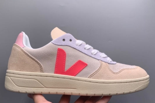 Women's Veja Shoe