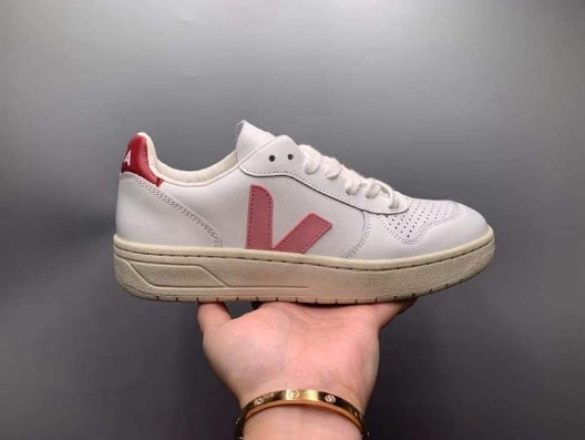 Women's Veja Shoe