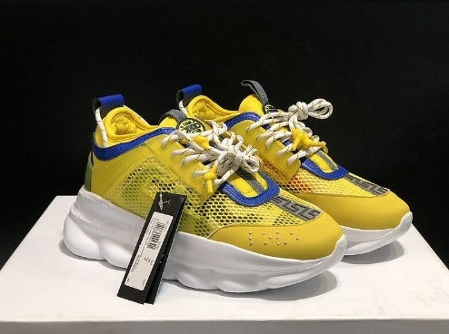 les sneakers Versace Femme sont un témoignage de l'engagement de Versace à combiner style et extravagance. Exceptionnel 
