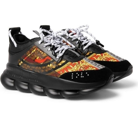 les sneakers Versace Femme sont un témoignage de l'engagement de Versace à combiner style et extravagance. Exceptionnel 