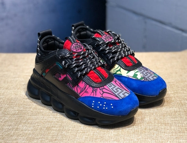  les sneakers Versace Femme sont un témoignage de l'engagement de Versace à combiner style et extravagance. Exceptionnel 