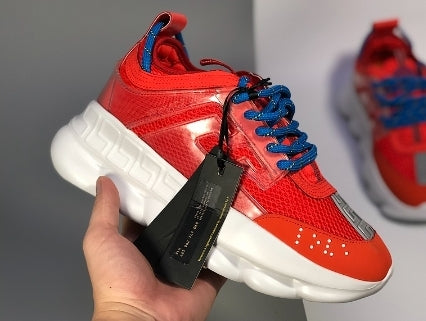  les sneakers Versace Femme sont un témoignage de l'engagement de Versace à combiner style et extravagance. Exceptionnel 
