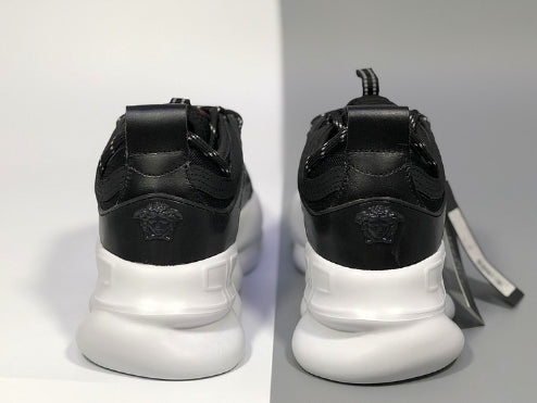  les sneakers Versace Femme sont un témoignage de l'engagement de Versace à combiner style et extravagance. Exceptionnel 
