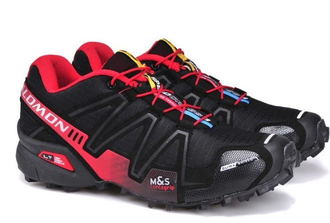 Les baskets Salomon Speed Cross III 1 Femme sont un témoignage de l'engagement de Salomon à combiner style et innovation.