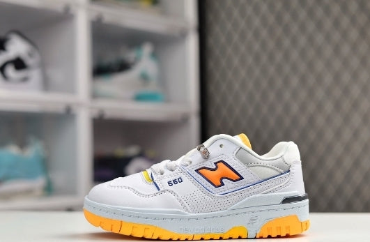 Les baskets New Balance Femme se démarquent par leur esthétique moderne et intemporelle, ainsi que par leur héritage sportif emblématique.