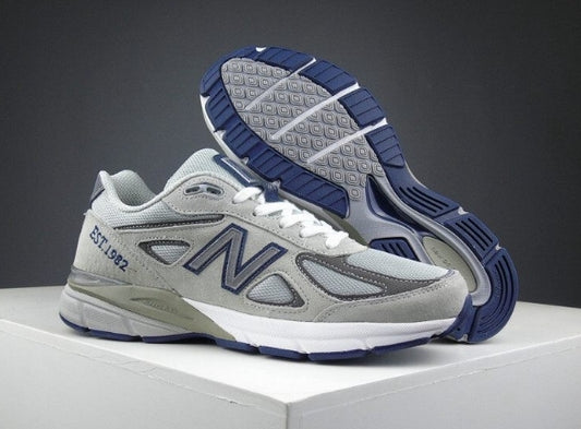 Les baskets New Balance Femme se démarquent par leur esthétique moderne et intemporelle, ainsi que par leur héritage sportif emblématique.