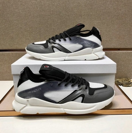 les sneakers Moncler Low Femme sont un témoignage de l'engagement de Moncler à combiner style et performance. Exceptionnel