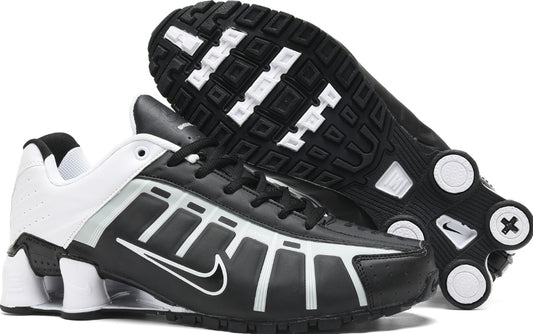 Les baskets Nike Shox NZ combinent style et performance pour les amateurs de mode et les athlètes.pas cher. Le moins cher.