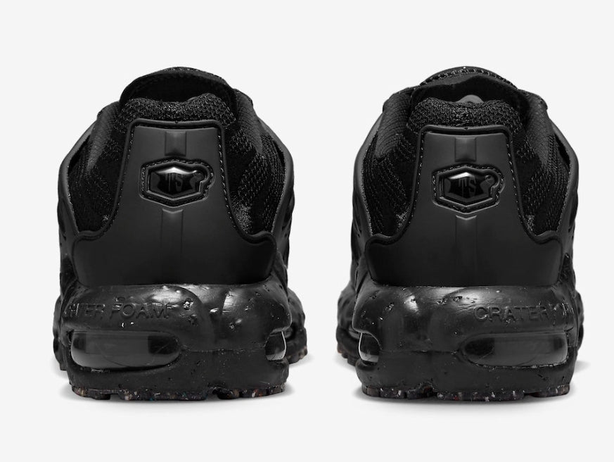  Les baskets Nike TN Air Max Terrascape Plus offrent un style polyvalent et une performance robuste.

 design distinctif.pas cher. Le moins cher.