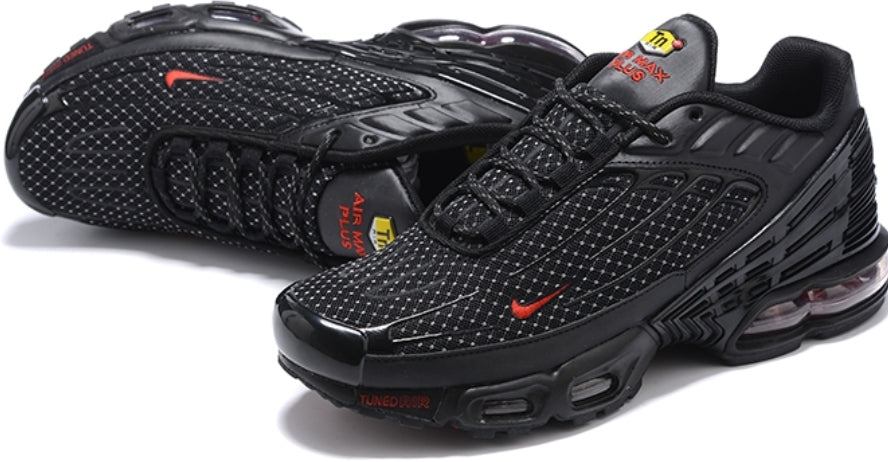 baskets Nike Air Max Plus 3 « Bred »