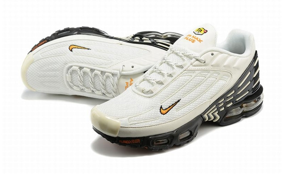 baskets Nike Tn Air Max Plus 3 « Light Bone »