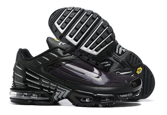 baskets Nike Air Max Plus 3Stencil Swoosh Black