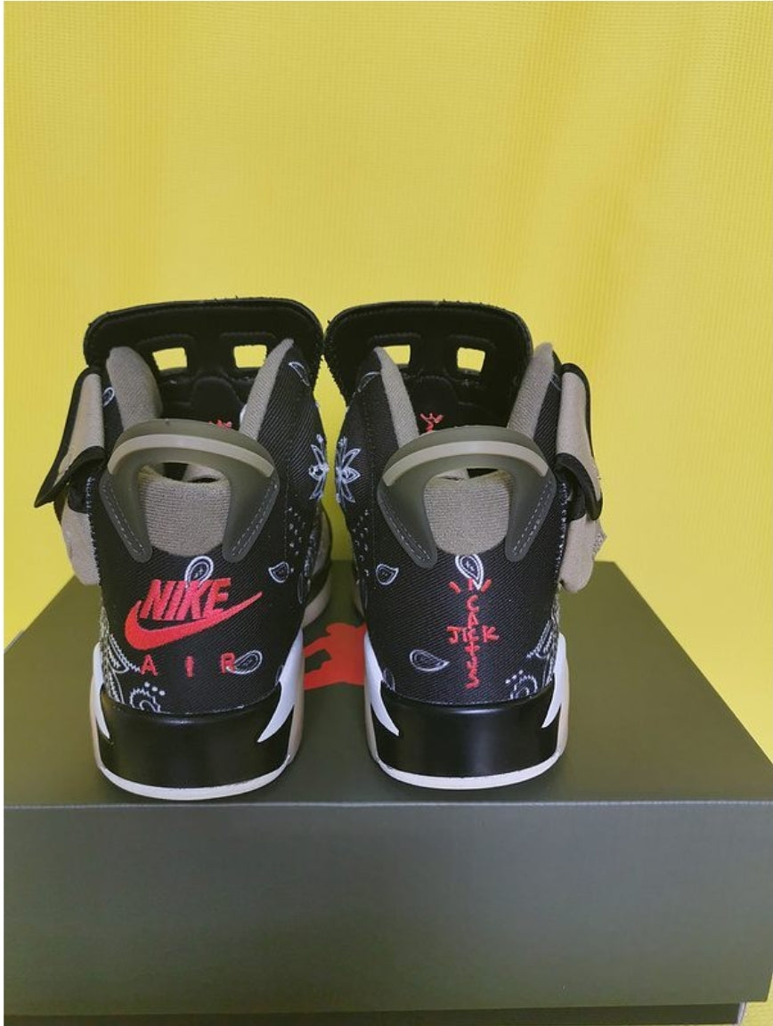 Les baskets Air Jordan 6 offrent un style emblématique et une performance remarquable.

 leur design distinctif et l'utilisation de matériaux. Baskets pas Cher. Le moins cher.