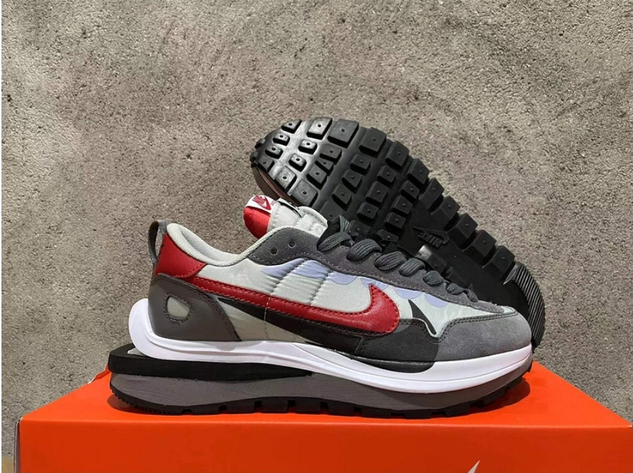 Les Baskets Nike LDWaffle x Sacai combinent style audacieux et innovation. Leur design surdimensionnées . Pas cher. Le moins cher.