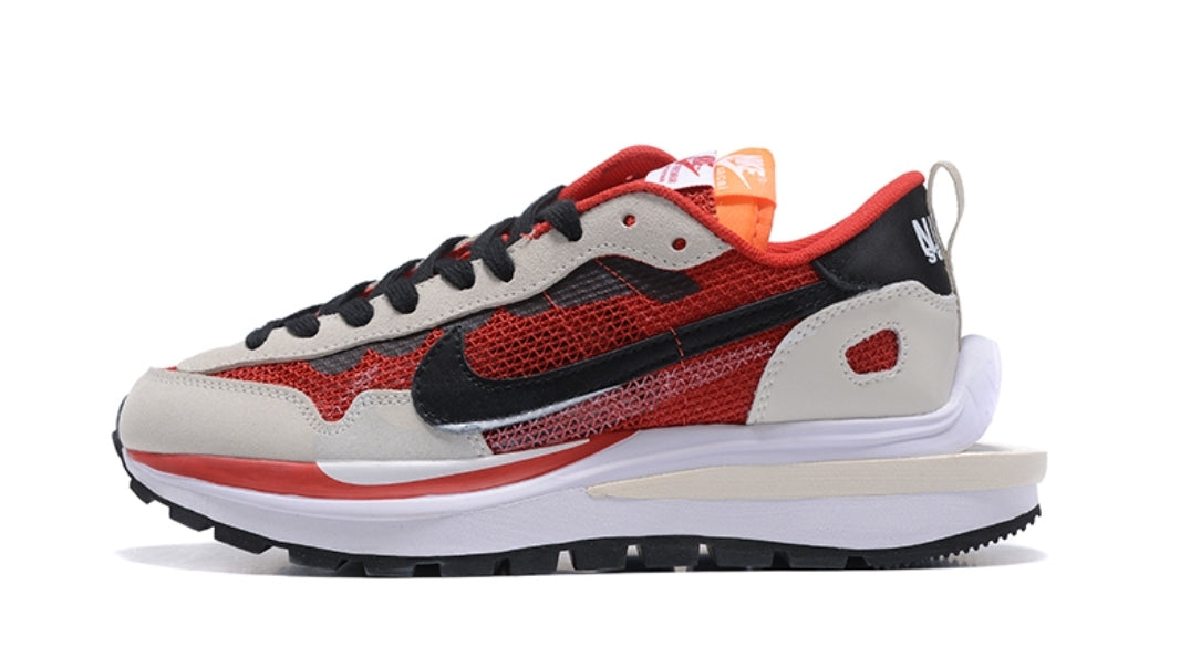 Les Baskets Nike LDWaffle x Sacai combinent style audacieux et innovation. Leur design surdimensionnées . Pas cher. Le moins cher.
