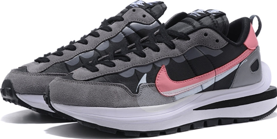 Les Baskets Nike LDWaffle x Sacai combinent style audacieux et innovation. Leur design surdimensionnées . Pas cher. Le moins cher.