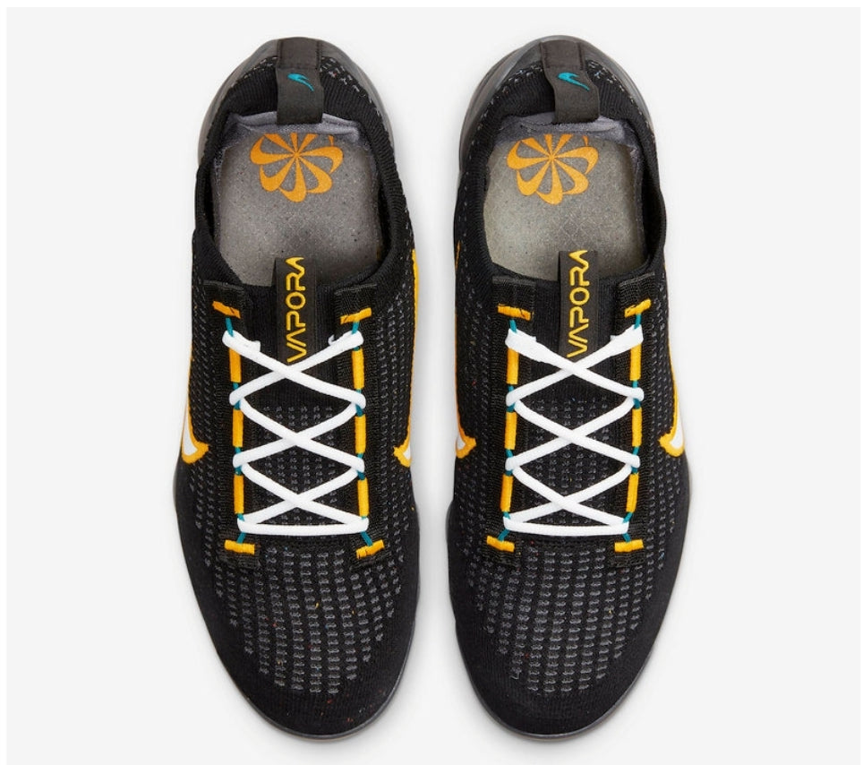 Nike Air VaporMax 2021 FK
 Black University Gold