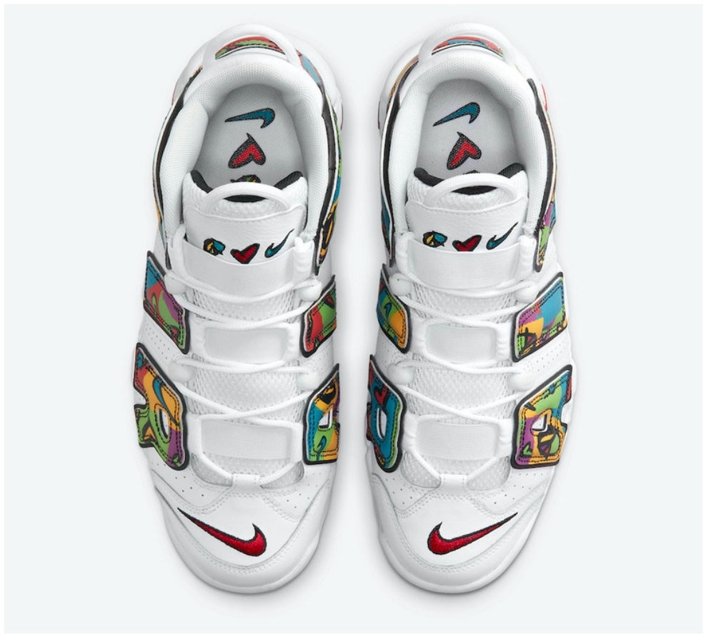 Les baskets Nike Air Uptempo combinent style audacieux et innovation. Leur design emblématique et leurs lettres surdimensionnées . Pas cher. Le moins cher.