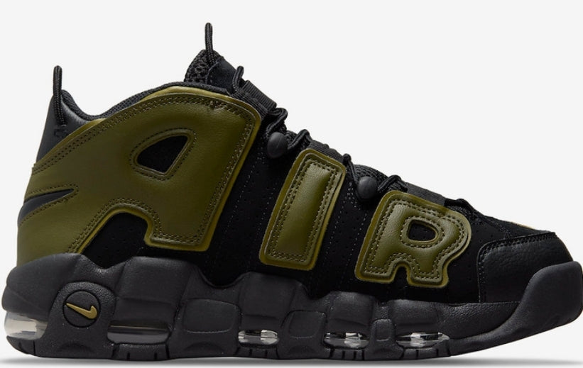 Les baskets Nike Air Uptempo combinent style audacieux et innovation. Leur design emblématique et leurs lettres surdimensionnées . Pas cher. Le moins cher.