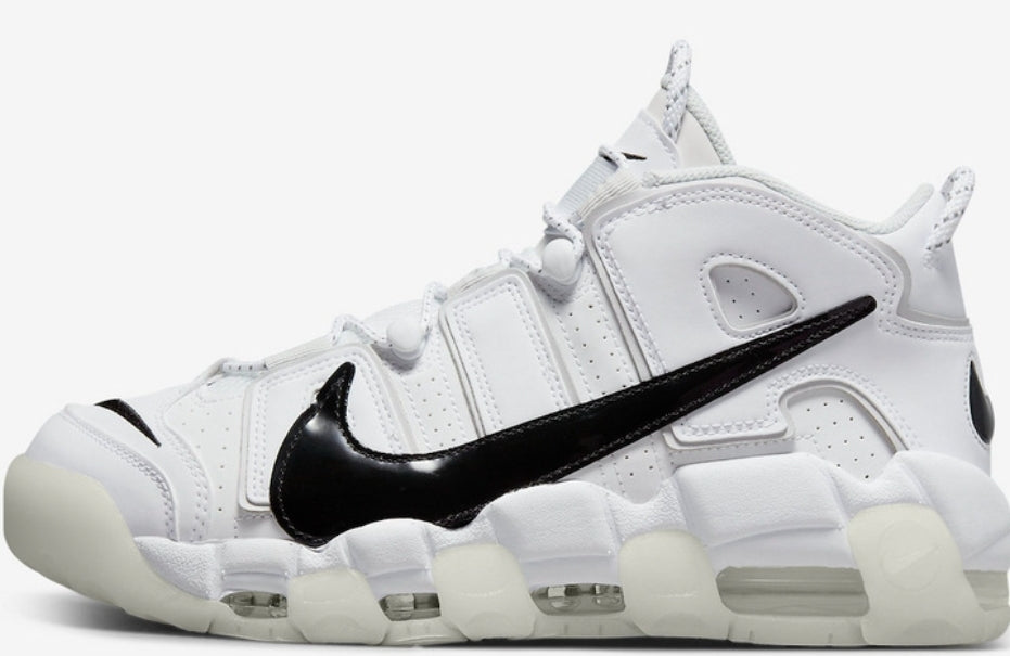 Les baskets Nike Air Uptempo combinent style audacieux et innovation. Leur design emblématique et leurs lettres surdimensionnées . Pas cher. Le moins cher.