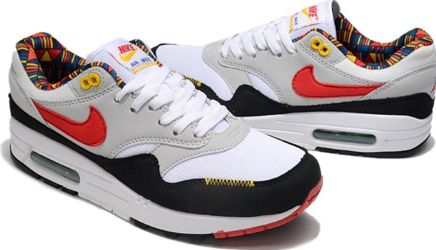 Les baskets Nike Air Max 1 sont iconiques pour leur style emblématique.retro incontournable pas cher. Le moins cher.exceptionnel 