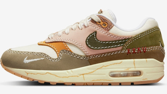 Les baskets Nike Air Max 1 sont iconiques pour leur style emblématique.retro incontournable pas cher. Le moins cher.exceptionnel Les baskets Nike Air Max 1 sont iconiques pour leur style emblématique.retro incontournable pas cher. Le moins cher.exceptionnel 