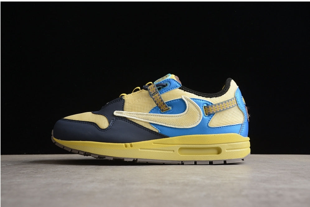Les baskets Nike Air Max 1 sont iconiques pour leur style emblématique.retro incontournable pas cher. Le moins cher.exceptionnel 