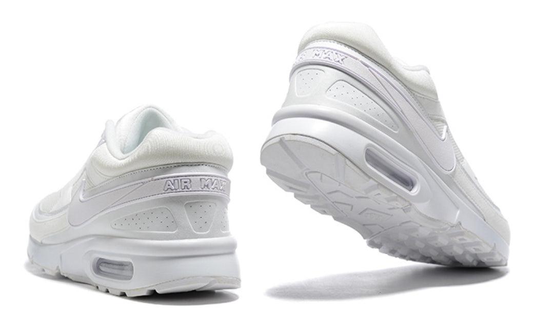 Les baskets Nike Air Max BW allient un style intemporel à un confort inégalé. Leur design classique  de haute qualité .pas Cher. le moins cher.