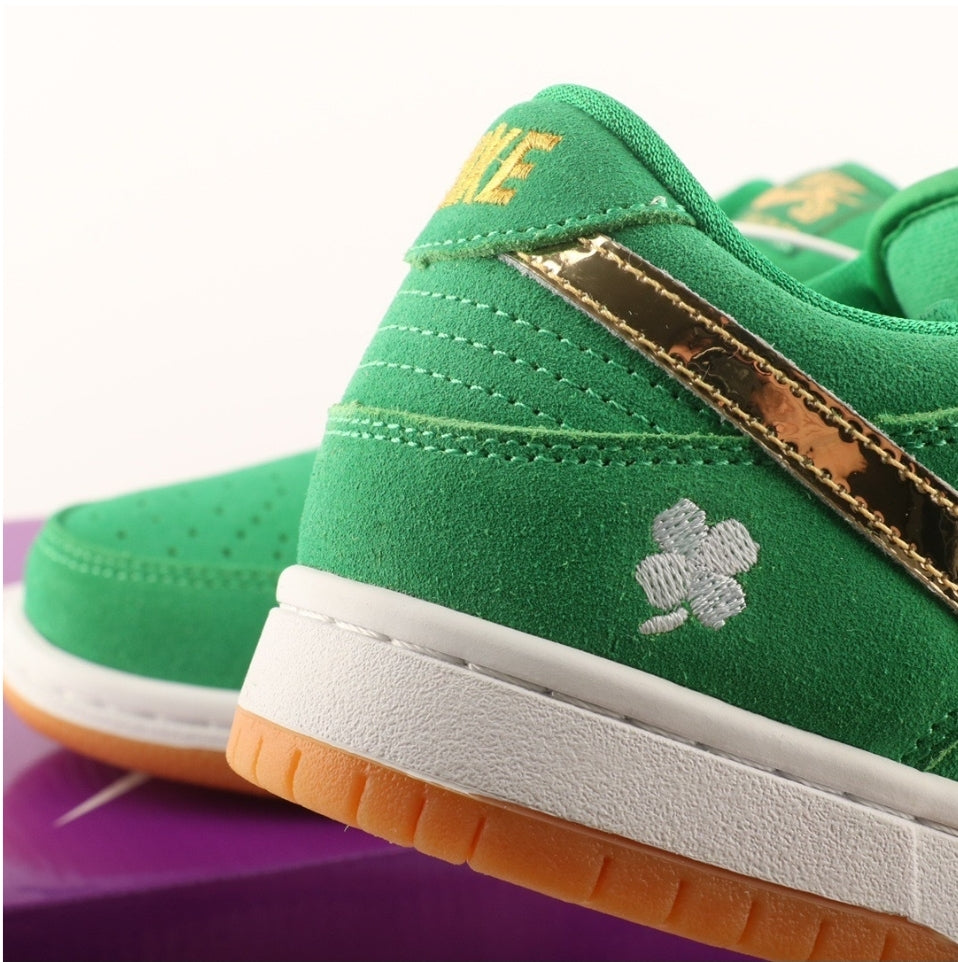 Les baskets Nike SB Dunk allient un style emblématique. design légendaire Pas cher.le moins cher .rétro incontournable exceptionnelle 