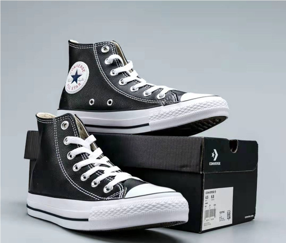 Les baskets Converse allient style intemporel et confort. Leur design emblématique avec la célèbre étoile et la  classique  choix incontournable