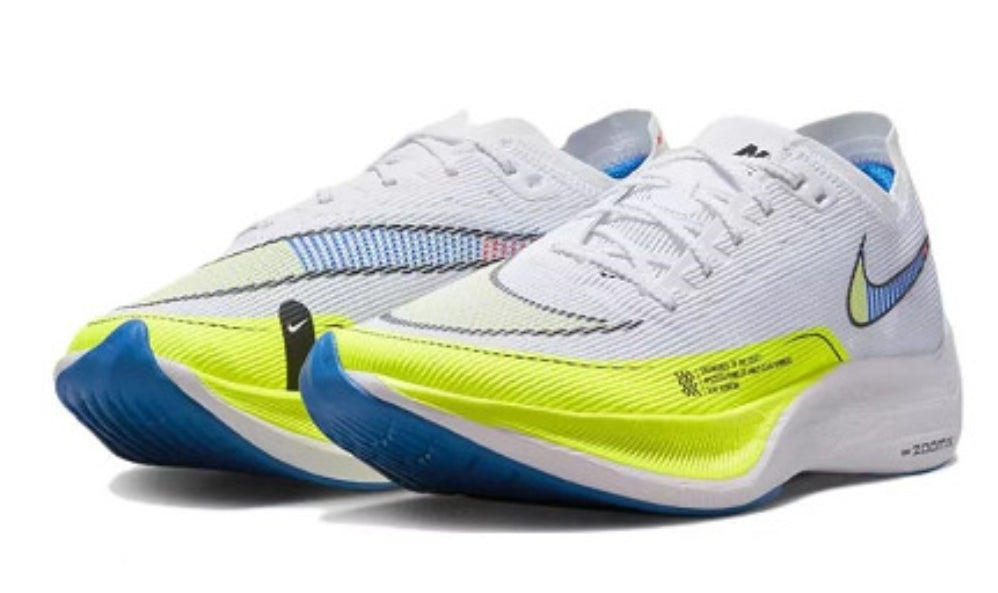 Les baskets Nike Air Zoom combinent style et performance, offrant une expérience unique. Leur design élégant. Pas cher. Le moins Cher.