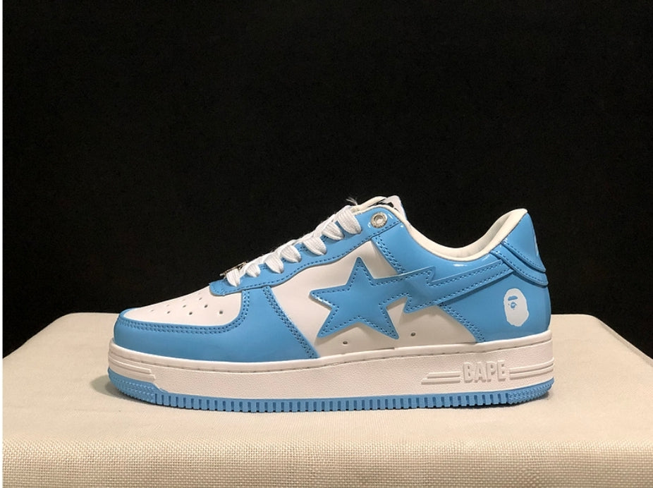 Les baskets sneakers Bape Sta incarnent un style emblématique et une tendance urbaine audacieuse.

leur design distinctif et l'utilisation.pas cher.le moins cher.