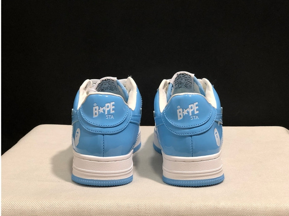 Les baskets sneakers Bape Sta incarnent un style emblématique et une tendance urbaine audacieuse.

leur design distinctif et l'utilisation.pas cher.le moins cher.