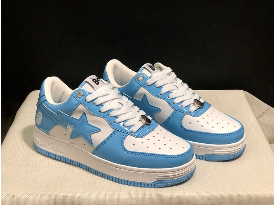 Les baskets sneakers Bape Sta incarnent un style emblématique et une tendance urbaine audacieuse.

leur design distinctif et l'utilisation.pas cher.le moins cher.